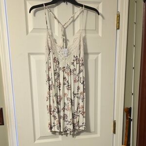 Floral Lace Trim Spaghetti Strap Top NWT plus size